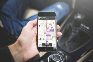 Навигатор Waze: путешествие с удовольствием!